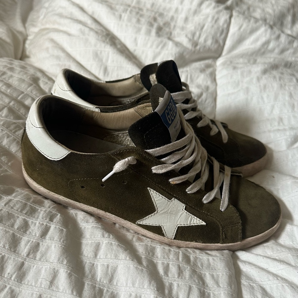 Golden Goose superstar olive green 39